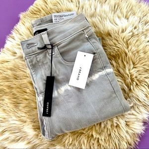 J BRAND Alana Jeans